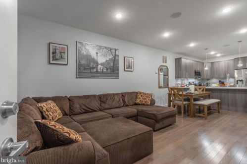 1405 8th St, Philadelphia PA 19122-3501 exterior