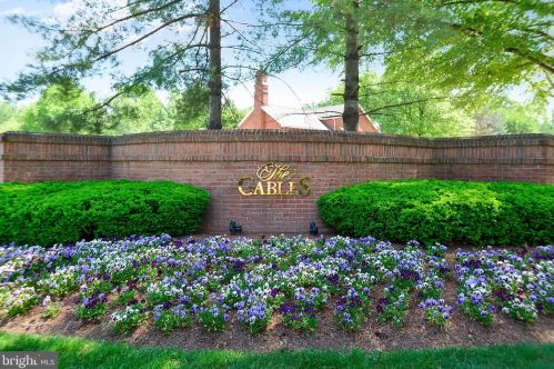 10725 Hampton Mill Ter, Rockville MD  20852-5458 exterior