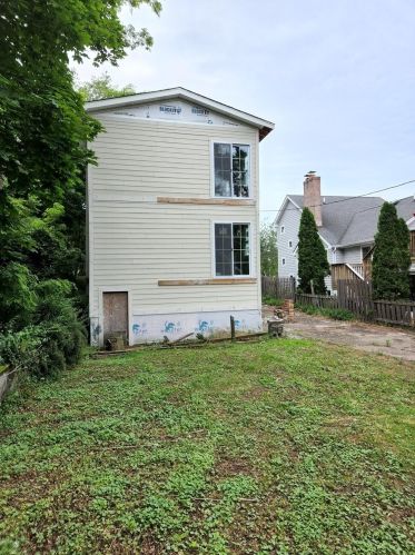 1141 Ripley St, Gary IN 46403-1389 exterior