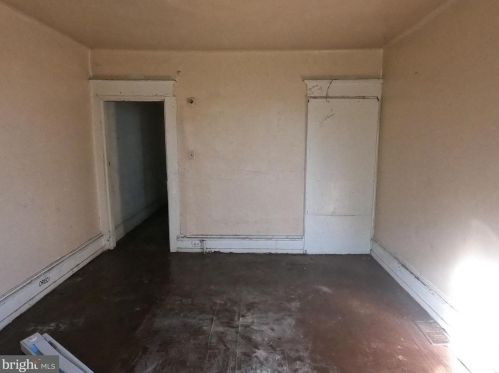 2715 11 St, Philadelphia PA 19123-3322 exterior