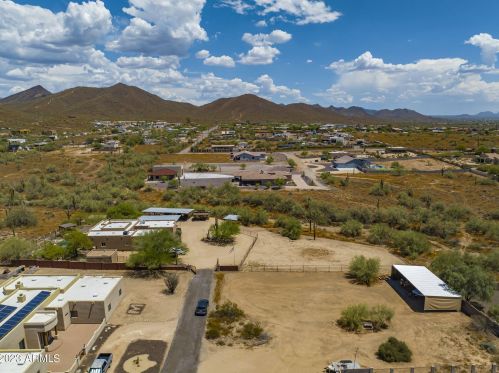 40115 3rd St, Phoenix AZ  85086-8606 exterior