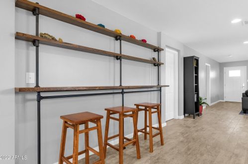 2545 15 St, Phoenix AZ 85040-1303 exterior