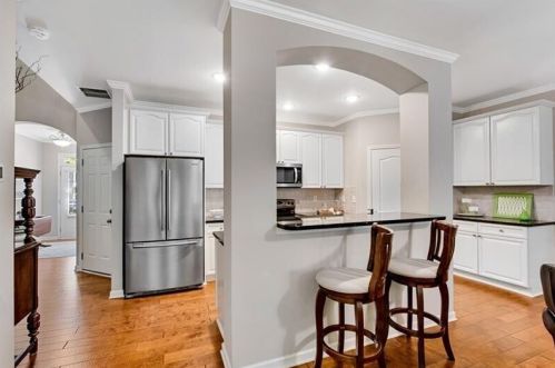 2399 Meadow Falls Ln, Duluth GA 30097-4086 exterior