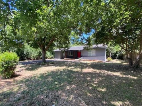 6903 Circle S Rd, Austin TX  78745-5717 exterior