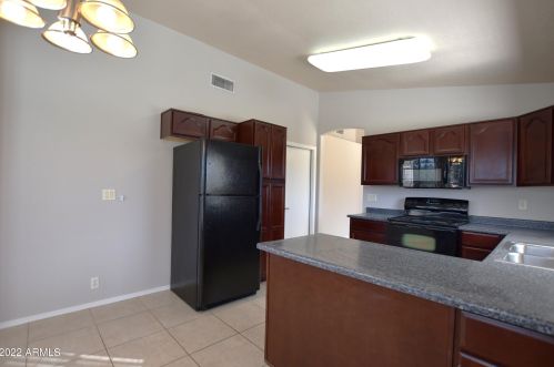18837 42nd Pl, Phoenix AZ  85050-3357 exterior