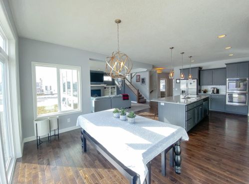 9515 Compass Pointe Rd, Saint Paul MN 55129 exterior