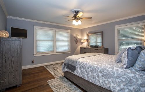 1401 Council Blf Dr, Atlanta GA 30345-4133 exterior