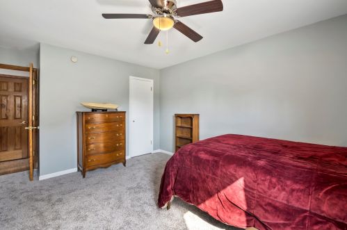 1716 Hosmer Ln, Joliet IL 60403-2034 exterior