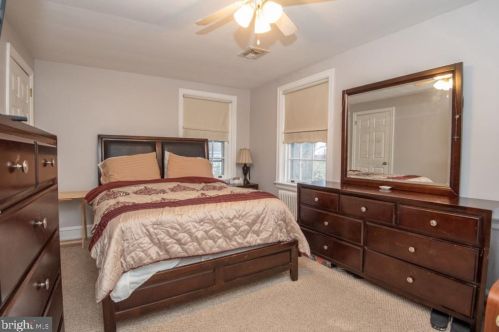 365 Atkins Ave, Lancaster PA 17603-4910 exterior