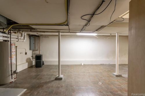 488 Willits St, Bham MI 48009-3310 exterior