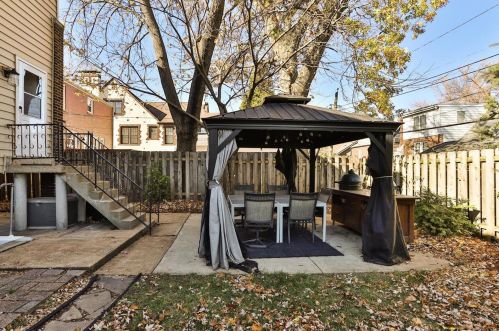 7037 Cornell Ave, Saint Louis MO 63130-2304 exterior