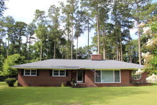 2100 Walnut St, Goldsboro NC  27530-5320 exterior