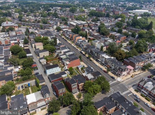 711 Shippen St, Lancaster PA  17602-2041 exterior