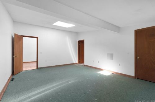 24 Beckwith Rd, Deep River CT 06419-1105 exterior