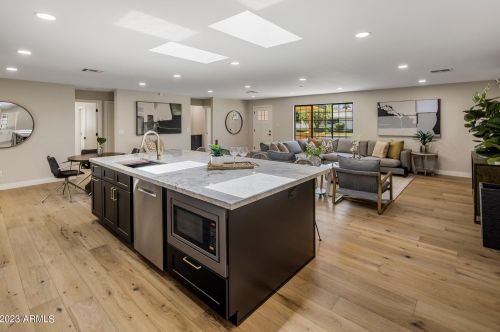 2447 39th Pl, Phoenix AZ  85008-2239 exterior