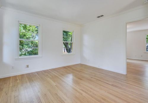 3403 Duval Rd, Austin TX  78705 exterior