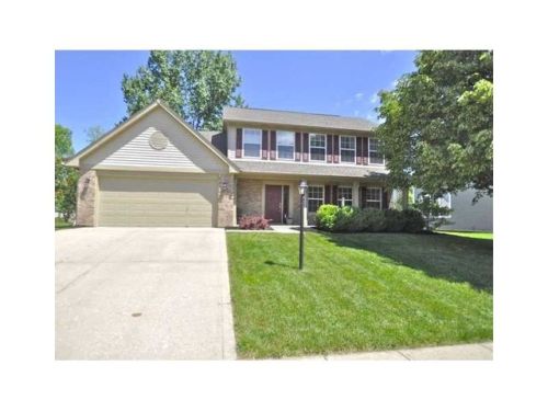 8620 Knl Xing, Fishers IN  46038-3574 exterior