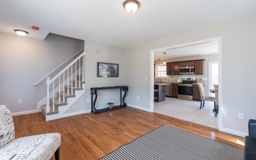 101 Stuart St, Springfield MA 01119-1013 exterior