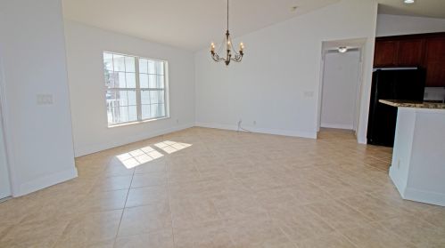 673 Haas Ave, Fort Pierce FL  34953-6418 exterior