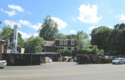2238 Commonwealth Ave, Newton, MA 02466-1804