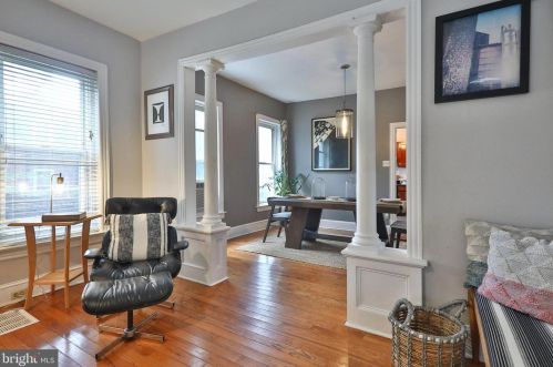 123 Gorgas Ln, Philadelphia PA 19119-1324 exterior