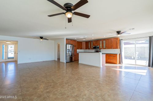 4141 Altadena Ave, Phoenix AZ  85029-3025 exterior