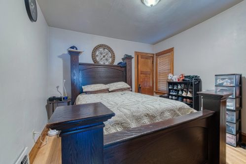 2440 65th St, Milwaukee WI  53219-2020 exterior