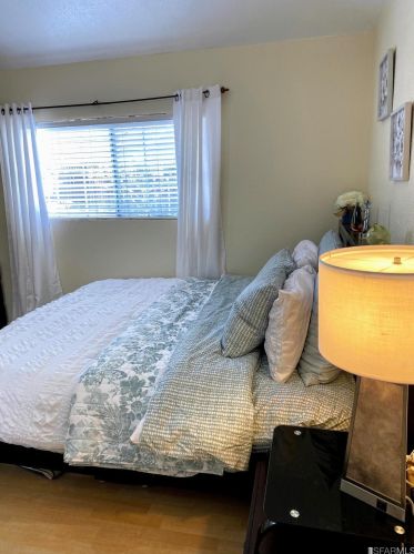 430 Monmouth Dr, Milpitas CA 95035-5927 exterior