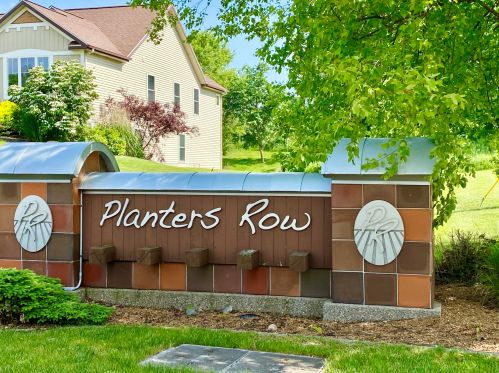 2374 Conifer Ridge Dr, Byron Township MI  49315-7915 exterior