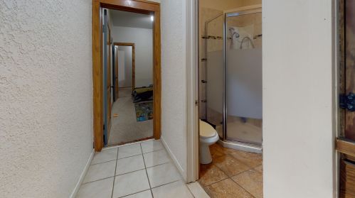 3026 14th St, Milwaukee, WI 53206-2723