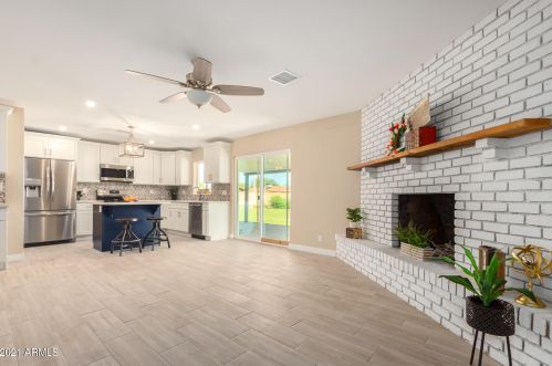 1198 Ivanhoe St, Chandler AZ  85225-3944 exterior