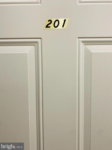 1120 Locust St, Philadelphia PA  19107-6734 exterior