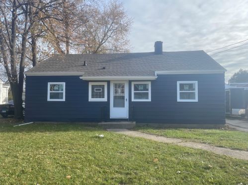 119 Keller Ave, Waukegan, IL 60085-5003