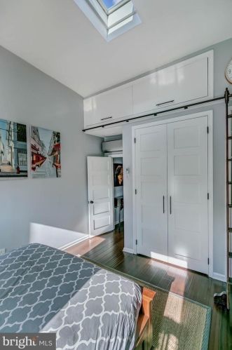 2263 12 Pl, Washington DC 20002-6355 exterior