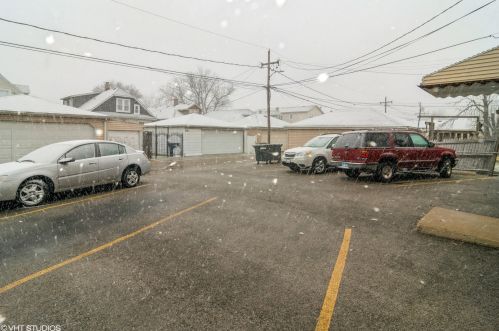 2708 72nd Ct, Chicago IL 60707-1501 exterior