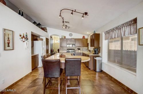 5200 Glenview Pl, Chandler AZ 85226-3670 exterior