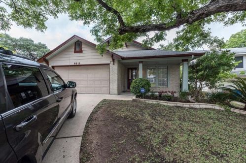 1011 Catalpa St, Austin, TX 78702-1919
