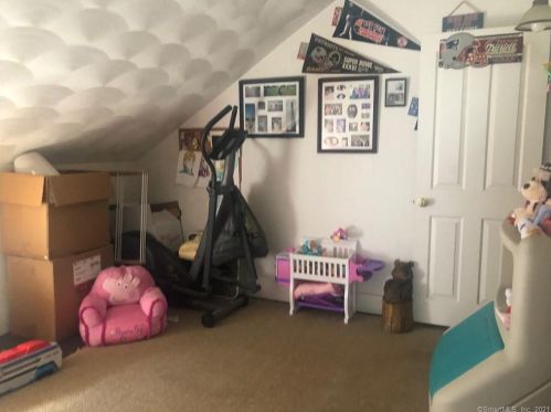 24 Church St, Killingly CT 06241-1234 exterior