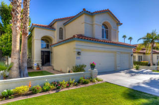 9405 51st St, Phoenix AZ  85044-5686 exterior