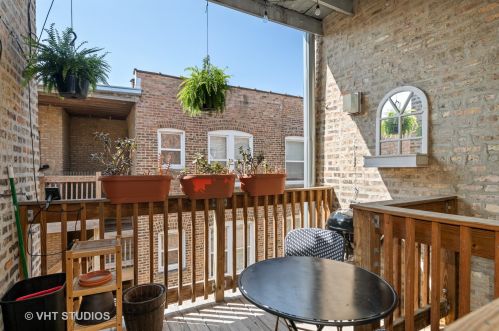 4414 Ashland Ave, Chicago IL 60609-3141 exterior