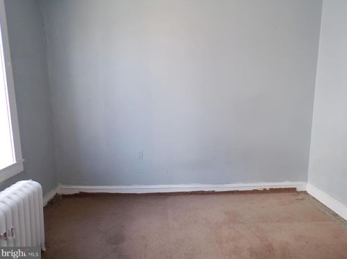 1304 Main St, Darby PA 19023-2619 exterior