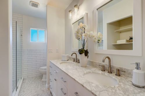 227 Waldo Ave, Fullerton CA  92833-2846 exterior