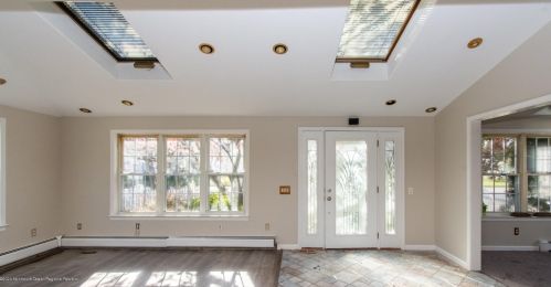 201 Un Ave, Lakehurst NJ 08733-2934 exterior