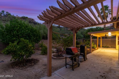 1620 Acoma Dr, Phoenix AZ 85032-5226 exterior