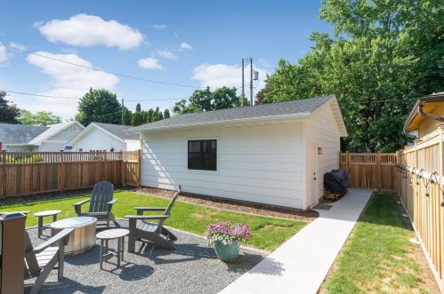 1289 Hartford Ave, Saint Paul MN  55116-1624 exterior