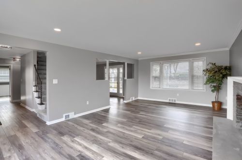 2630 Fairgreen Dr, Pittsburgh PA  15241-2916 exterior