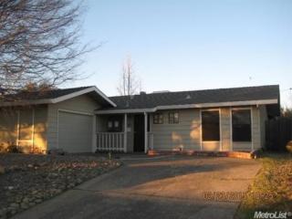 211 Rugosa Dr, Folsom, CA 95630-2921