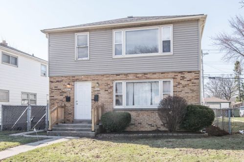 8819 Congress St, Milwaukee, WI 53225-5026