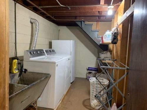 6121 Pennsylvania St, Gary IN 46410-3031 exterior