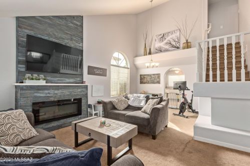 11871 Gray Eagle Ave, Tucson AZ 85737-8662 exterior